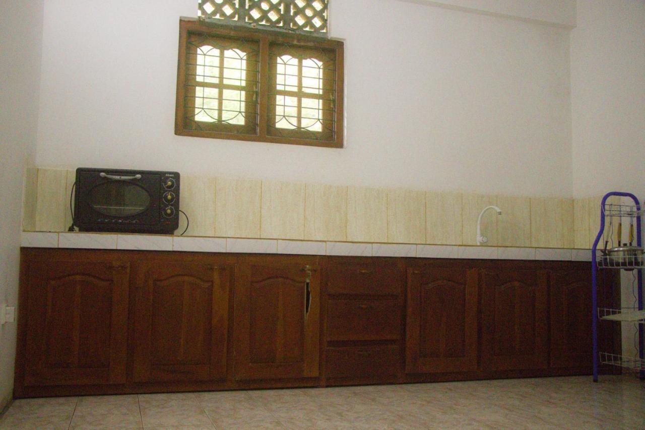 Jungle View Guesthouse Unawatuna Exterior photo